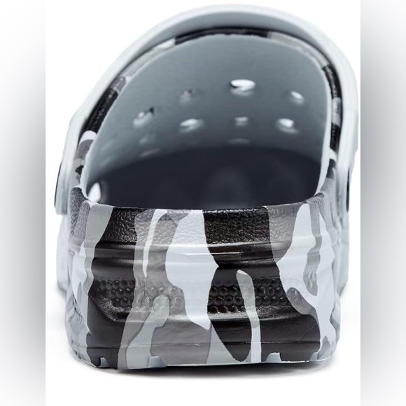 NEW KIDS 5.5 BEE WASP CROC LIKE SHOES - Picture 3 of 6